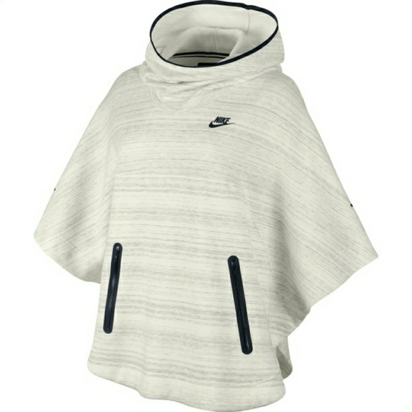 🚫SOLD📵 Nike Tech Fleece Cape Poncho Hoodie - Picture 4 of 4
